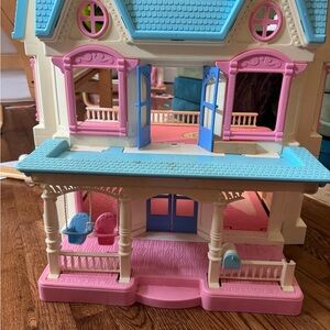Fisher-Price Loving Family Folding Two-Story Dollhouse with Accessories